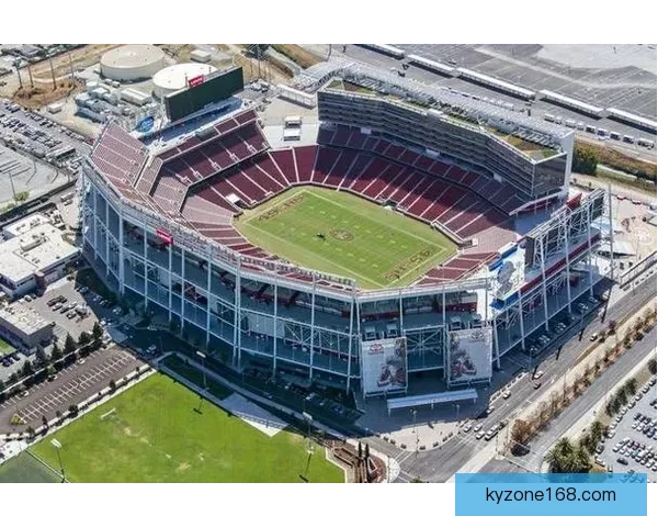 加拿大世界杯2026主办城市球场布局及比赛盛况全景解析